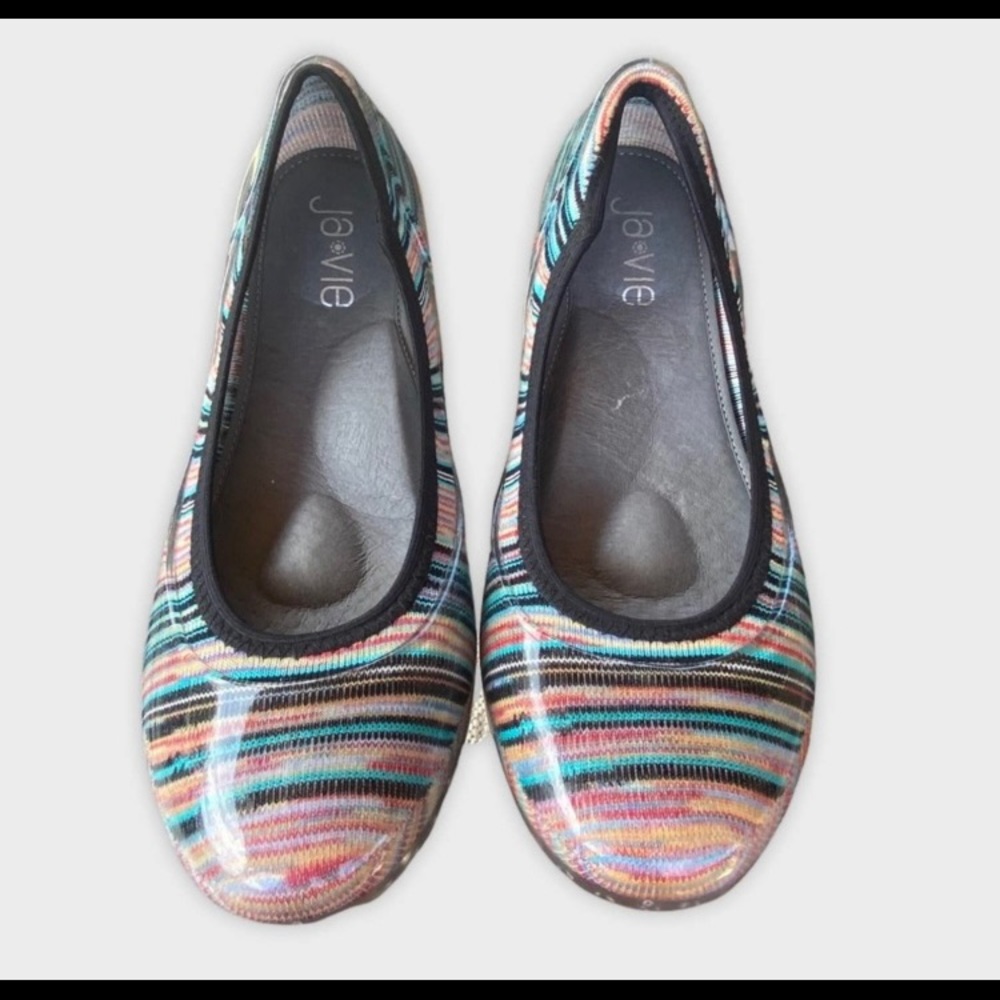 Ja Vie Comfy Jelly Knit Ballet Flats in Fiesta Stripe Print size 40